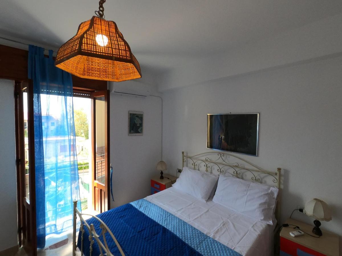 Villa Terrazza Lungomare Caronia Marina Exterior foto