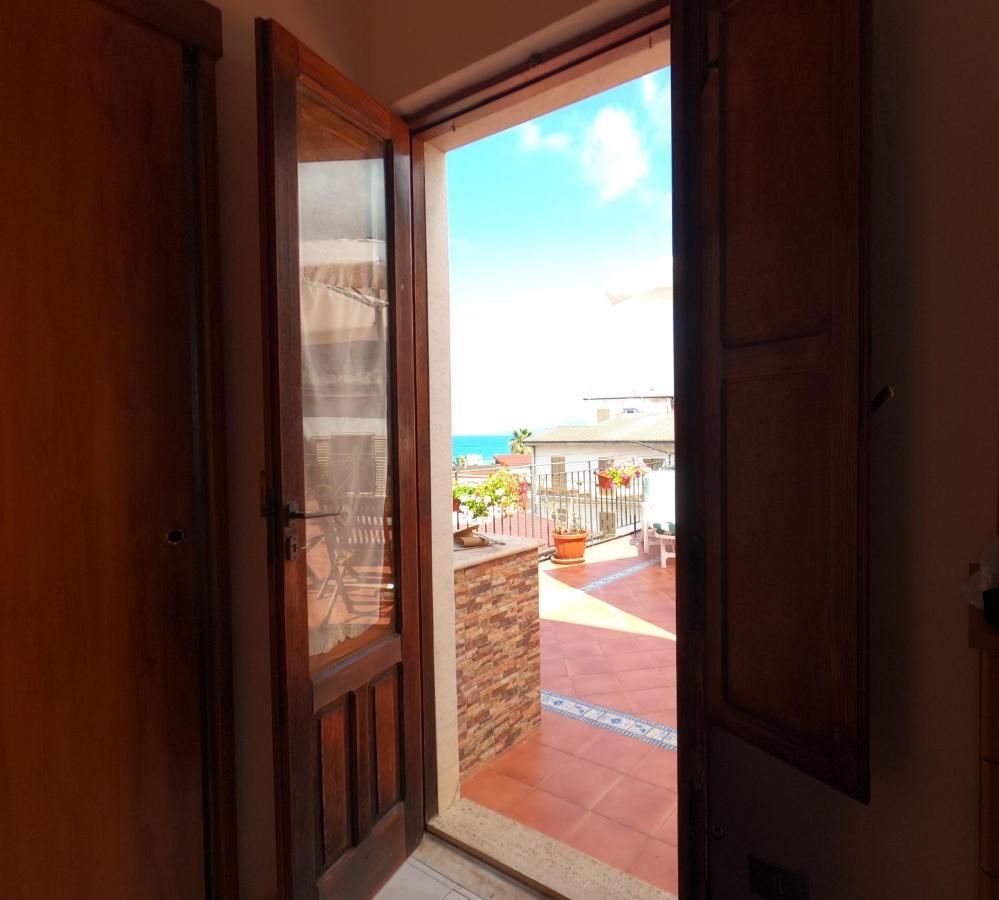 Villa Terrazza Lungomare Caronia Marina Exterior foto