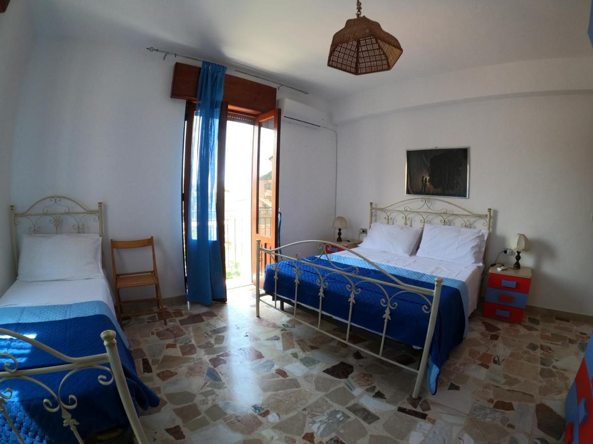 Villa Terrazza Lungomare Caronia Marina Exterior foto